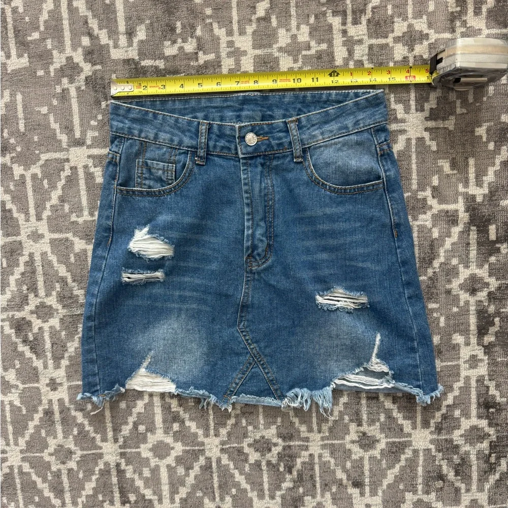 SHEIN Blue Distressed Denim Mini Skirt